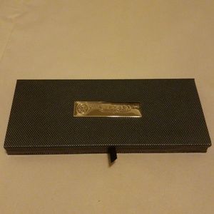 Anastasia Beverly Hills eyeshadow